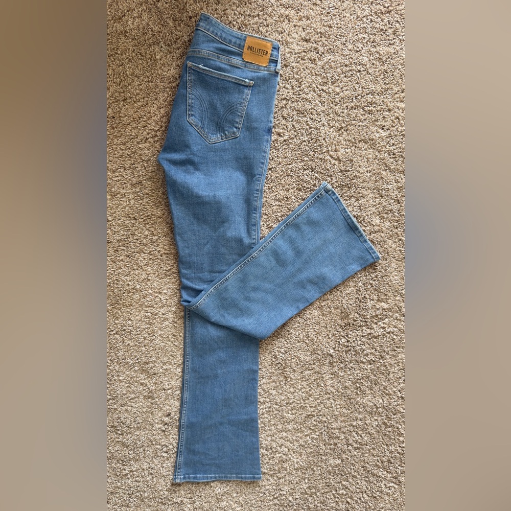 Hollister Women's boot cut Blue Jeans